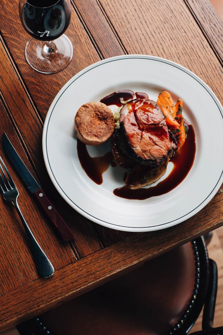 Menu – Naughtons Parkville Hotel